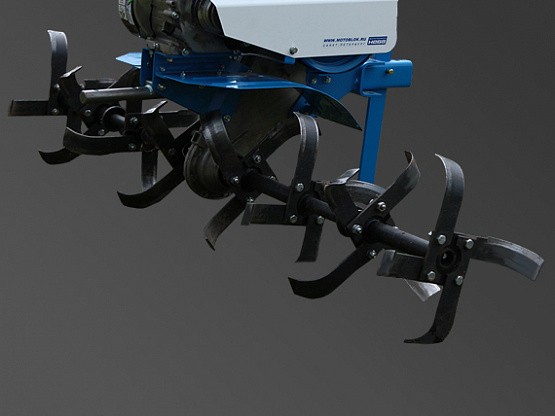 Мотоблок Нева 8,0 л.с. B&S (МБ-23Б-8.0 ФС Intek) 4 фрезы  