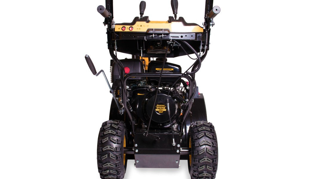 Снегоуборочная машина CHAMPION ST 1376 E  